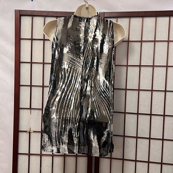 THE KOOPLES PRINTED V NECK SILK BLEND TANK TOP SIZE S - Picture 2 of 6